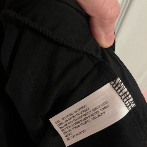 Black One-Shoulder Sheath Dress - Picture 5 of 5